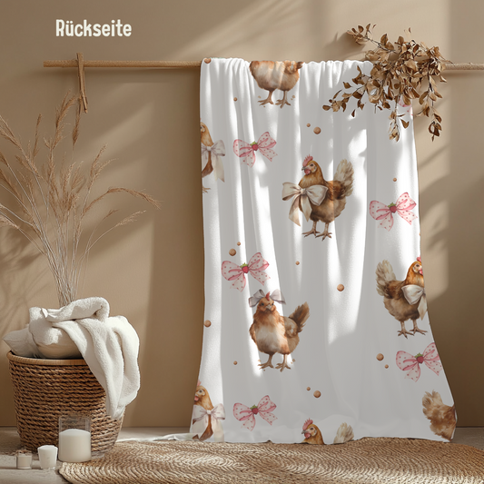 Babydecke Dorfkind Name Mädels Motiv Huhn mit Schleife