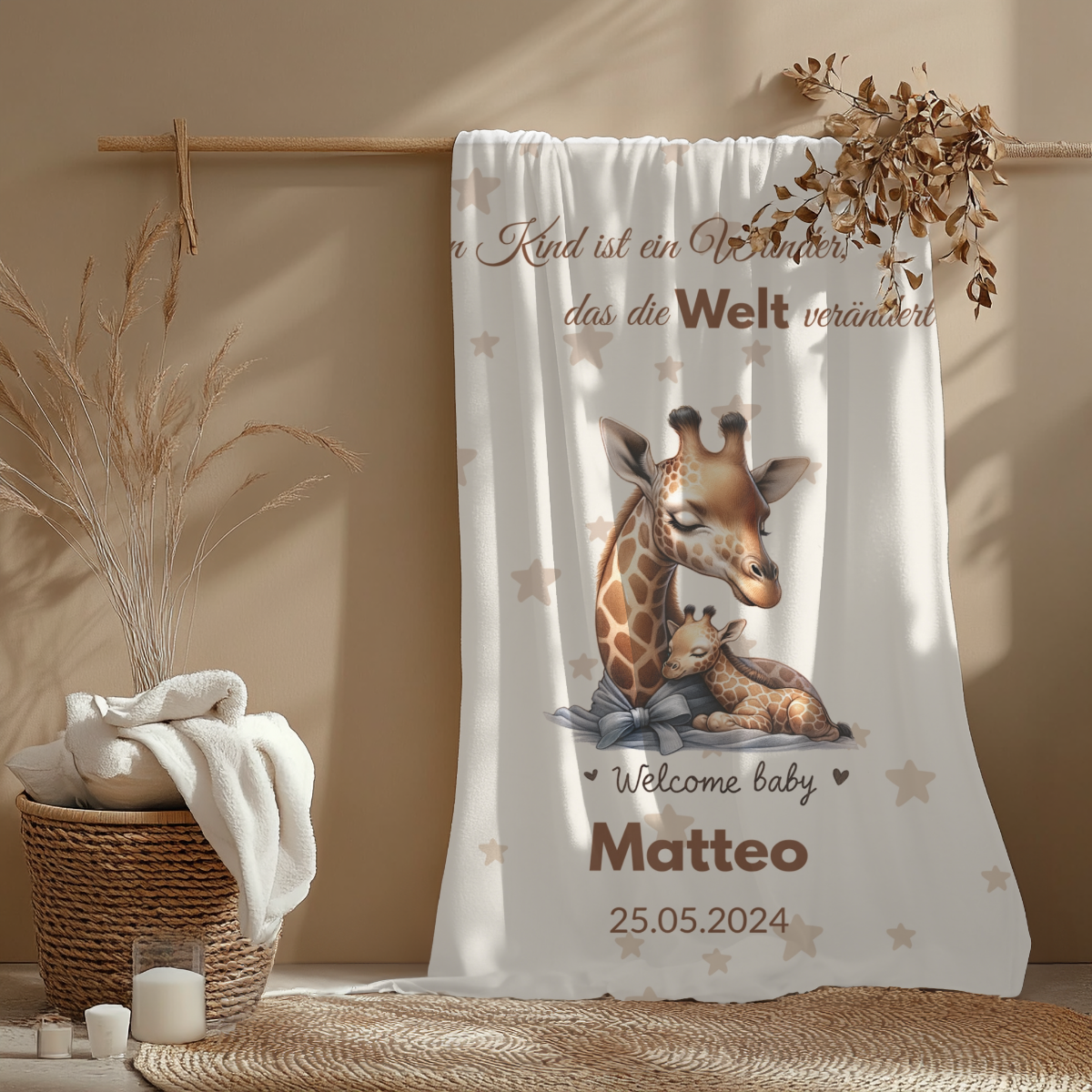 Babydecke Giraffe Name Spruch im Kinderzimmer