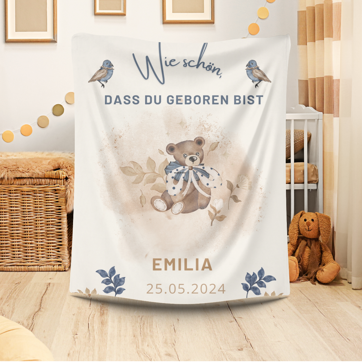 Frontseite  Babydecke mit  Name, Spruch und Datum liebevolles Motiv mit Teddy